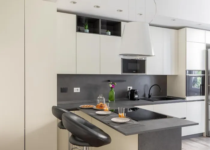Apartment Iflat Sleek & Sunlit Near The Vatican Rom